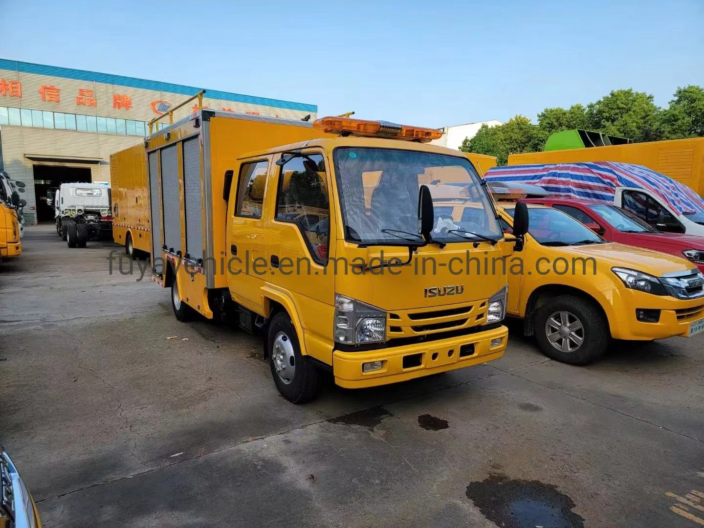 Lubricación Isu-Zu vehículo de rescate de minas del módulo de patín de camión de servicio para la Remoción de la máquina de rescate y mantenimiento de vehículos