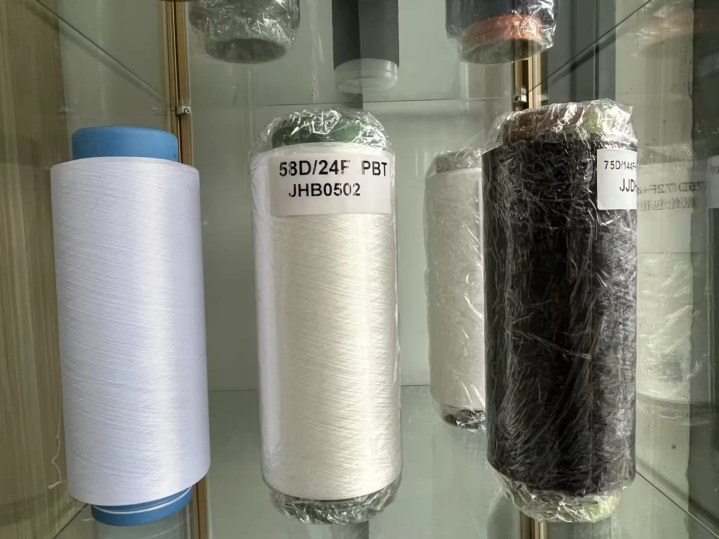 Suzhou Junhui Recycling-Filament-Polyester-Garn mit GRS Zertifikat SD 30D/12f