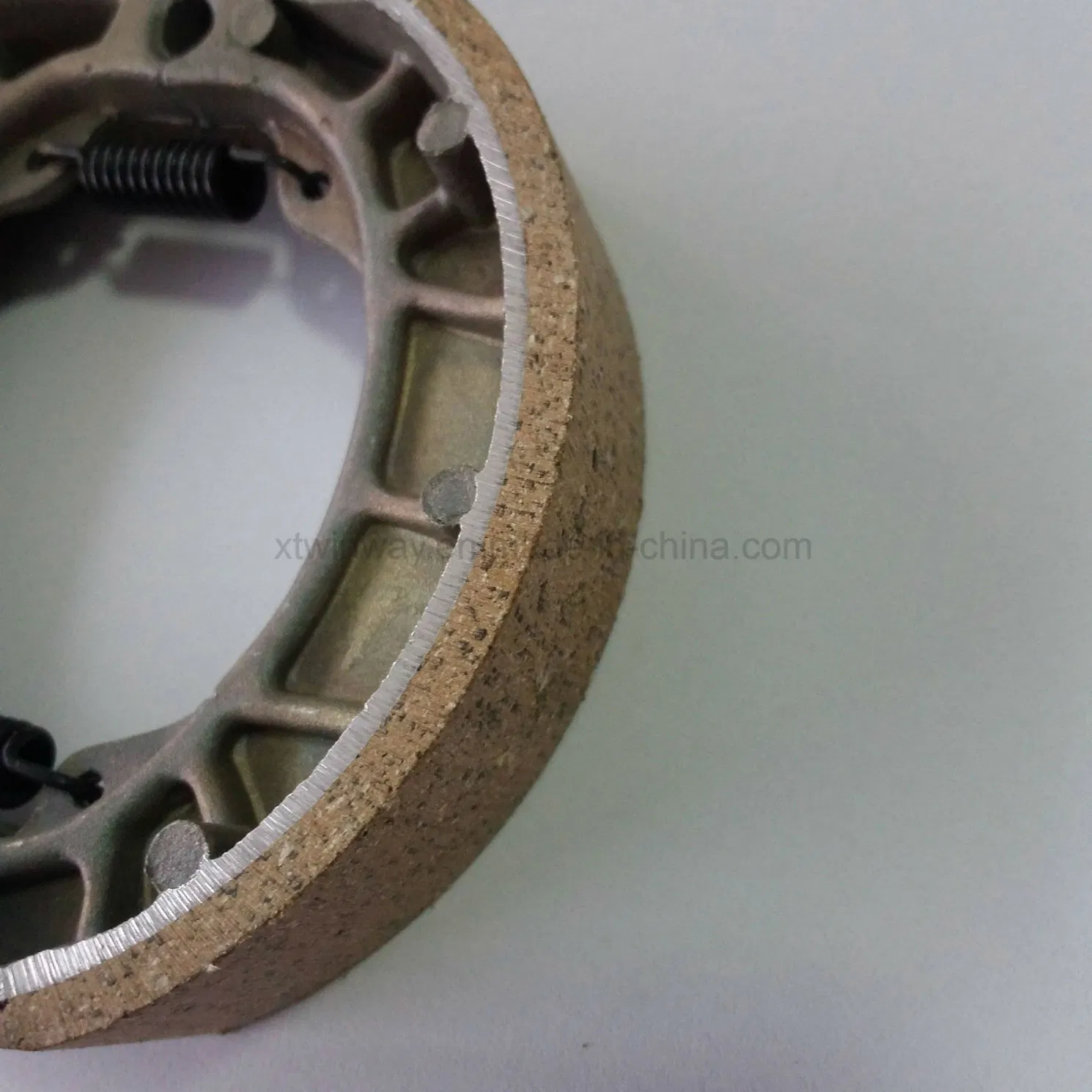 Ww-1001 Cg125 Alloy Non-Asbestos Drum Shoe Brake Motorcycle Parts