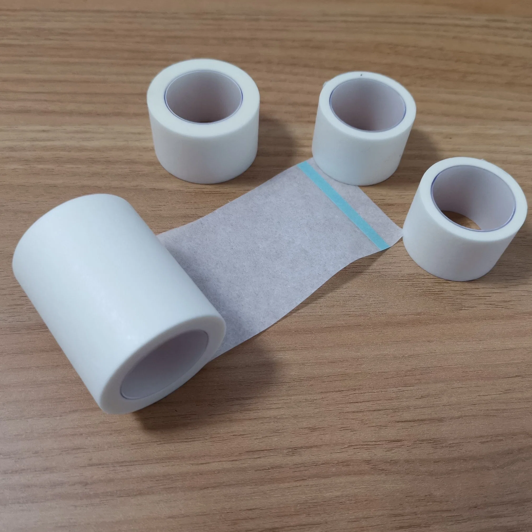 Neutrale Verpackung, Plastikverpackung, Zinnverpackung Chirurgische medizinische Fixierung Bandage nicht gewobene wasserdichte Klebeband und benutzerdefinierte Wunde erste Hilfe