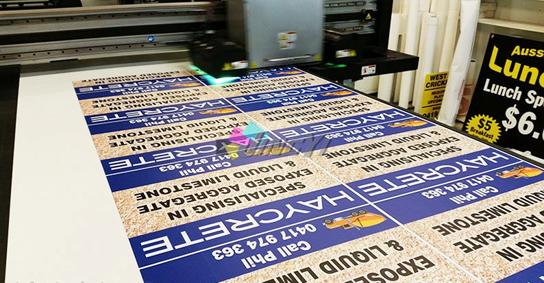 Вывеска на баннерной плате Coroplast с высоким разрешением для цифровой печати