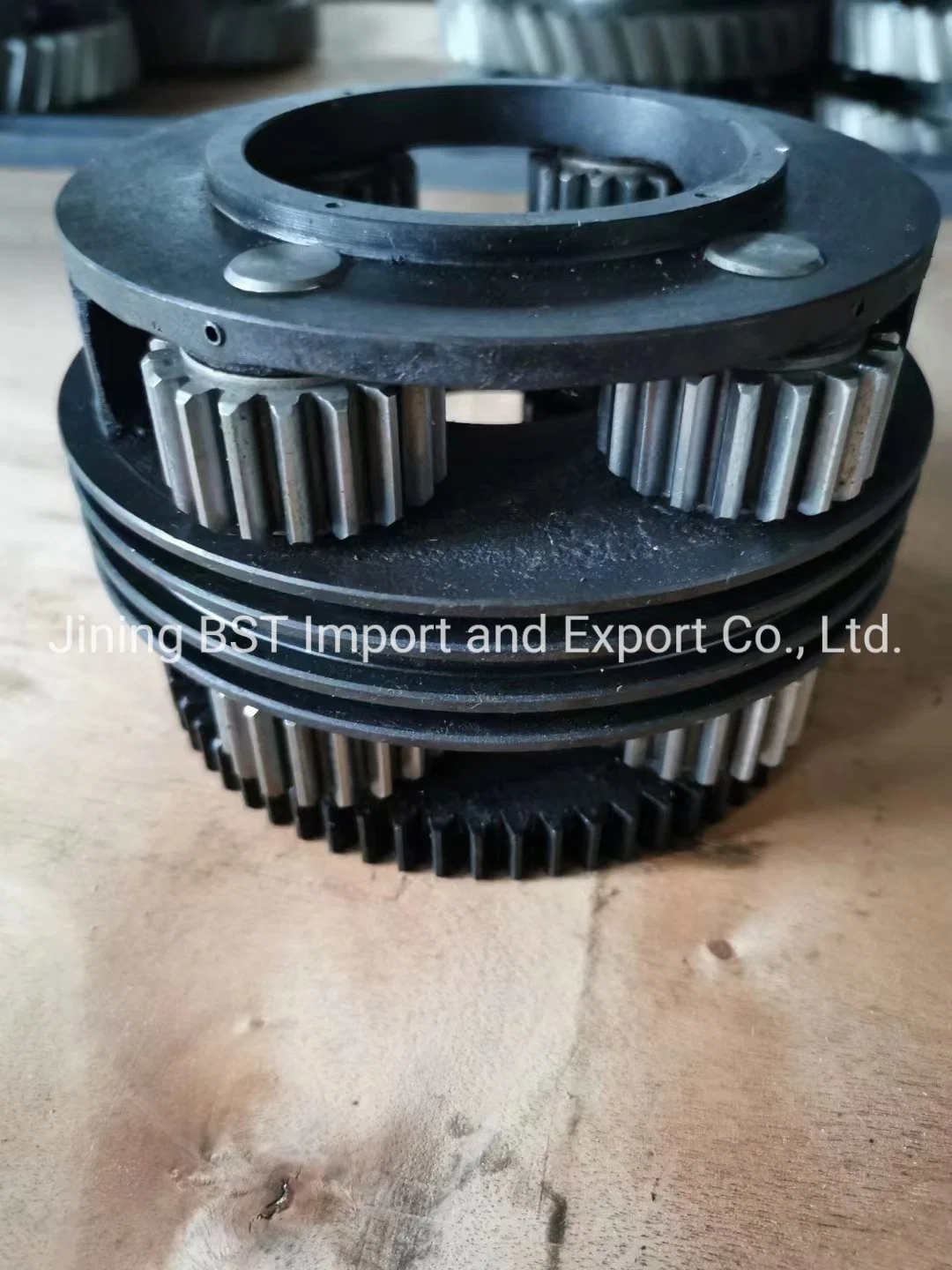 China Manufacturer Dozer Parts D50 Cylinder 135-30-34150