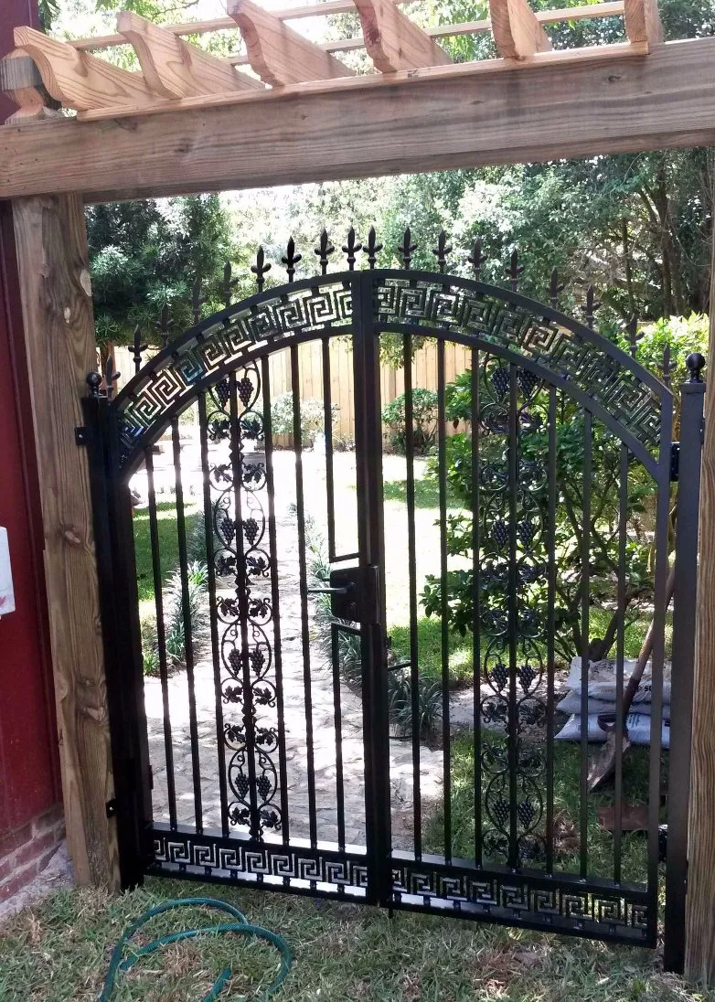 Decoration 1600*2300mm Galvanized Power Coated Wrought Iron Entrance Gate