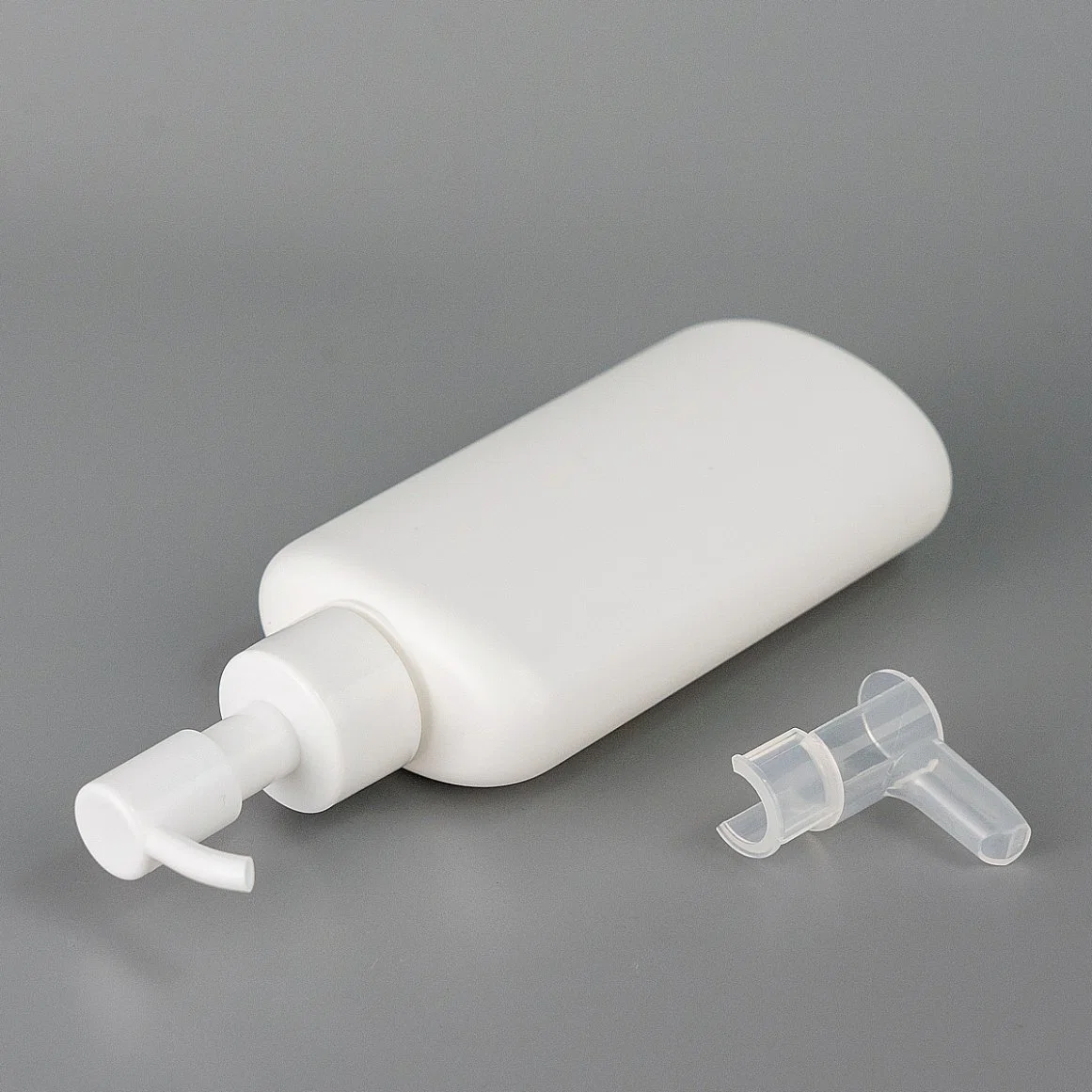 High quality/High cost performance  60ml Oblate Container Oval Shape PE Plastic Oil Dispenser Sugarcane Bottle for Body Lotion Skincare Essense Treatment