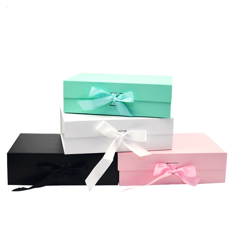 Custom Box Cardboard Magnetic Closure Foldable Packing Paper Packaging Gift Box for Clothing/Apparel/Cosmetic/Arts and Crafts/Shoes/Candle/Rose/Gift