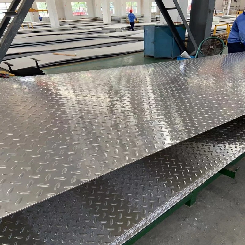 ASTM Stainless Steel Sheet/Plate with Ba Hl No. 1 8K 2b Antirust/Anticorrosive/Decorative/Checkered/Anti Print Finger/Pattern/Diamond