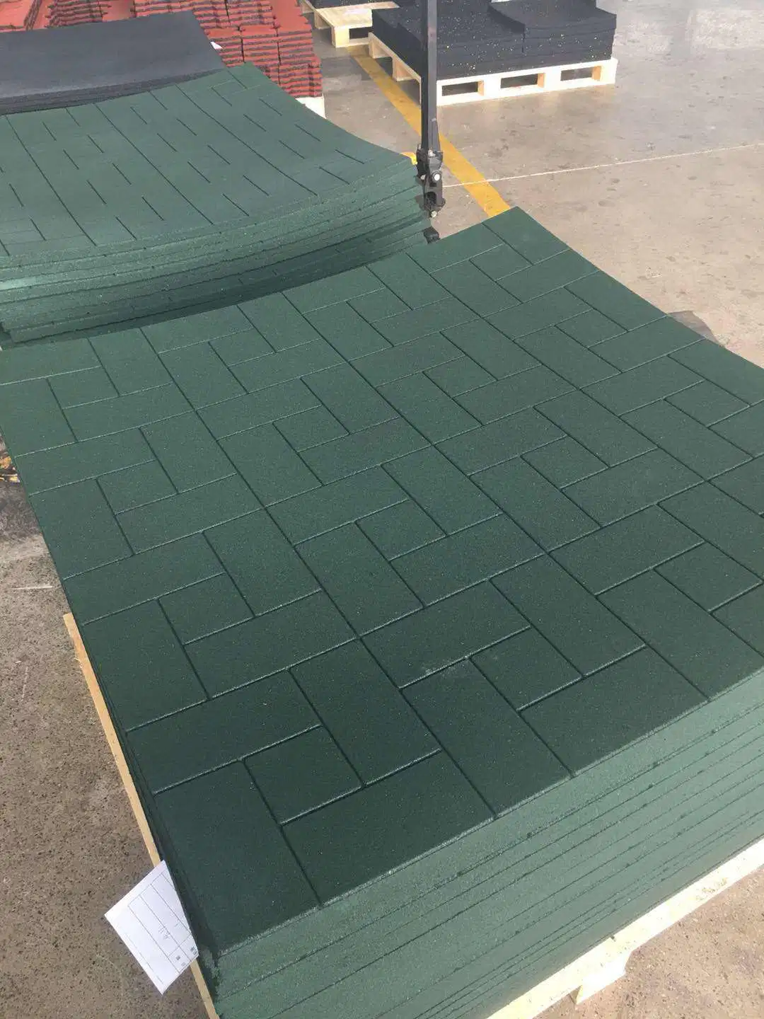 Comfort Anti-Slip Livestock/Animal/Horse/Cow Stable Rubber Flooring with En1177 Certificate