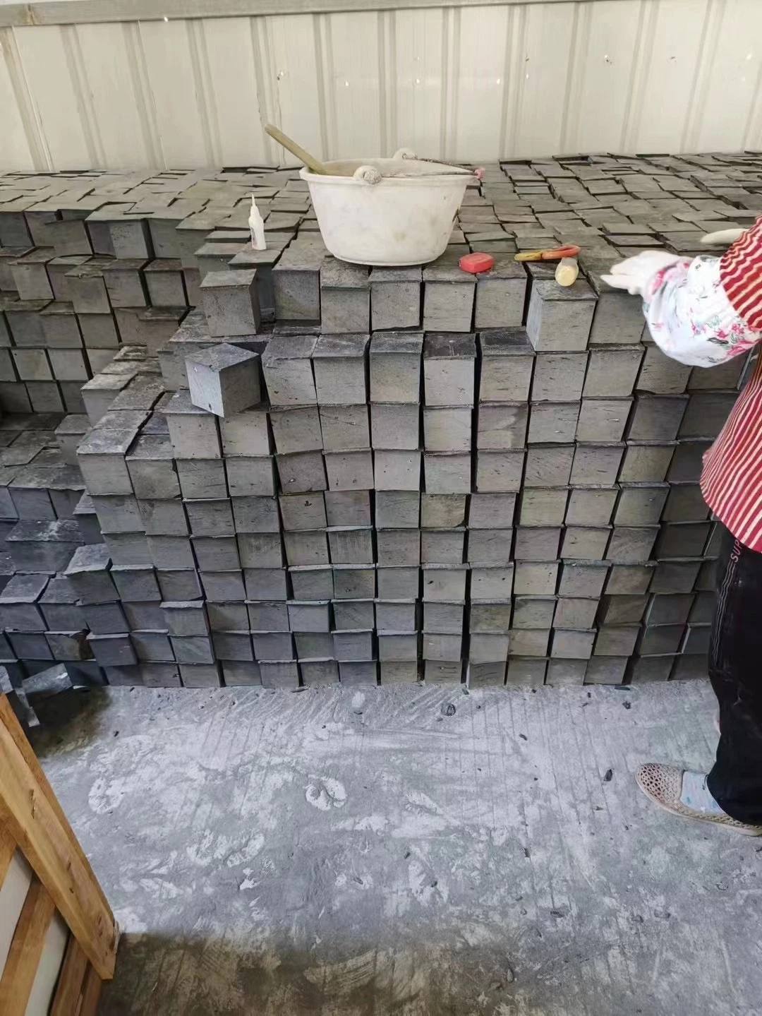 Flamed Surface Finish Natural Paver Stone Design Zhangpu Black Stone Cobblestone