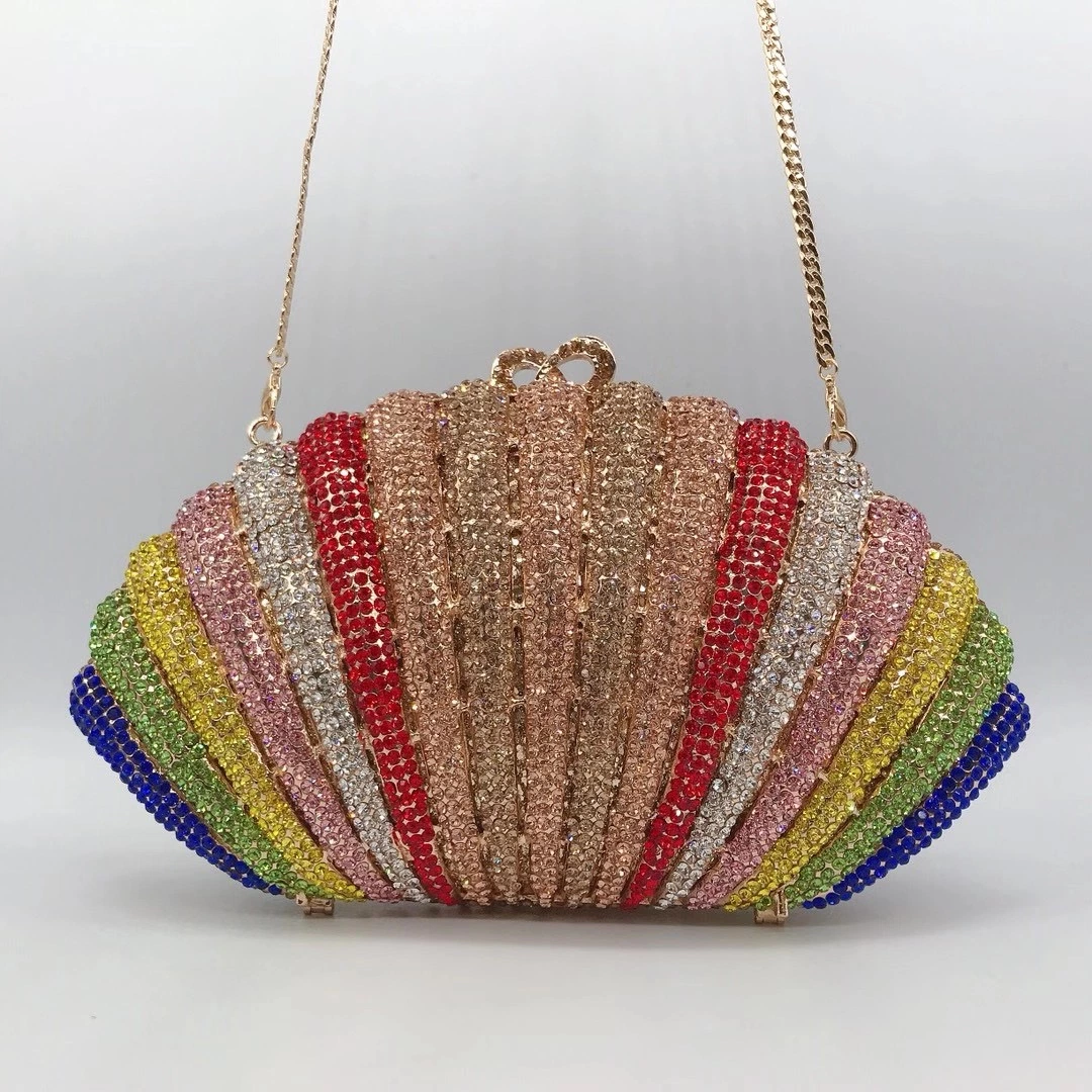 Leb1501 Shell forme Diamond pochette sacs Rainbow Rhinestone porte-monnaie Party Sac de soirée en cristal de luxe pour femme