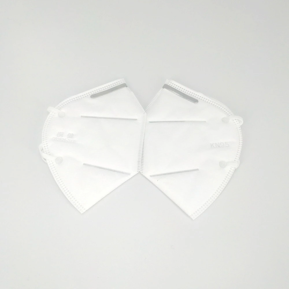 White Disposable Adult Earloop KN95 Face Masks with Valves