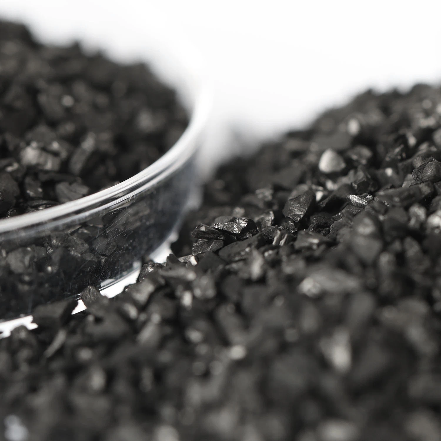 Coconut Shell Granular Activated Carbon That Has More Than 1000 Mg/G Iodine Adsorption Value