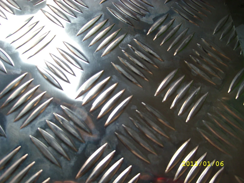1100 6063 6061 T6 5052 H32 H38 1060 5082 1050 Sheet Metal Plate 3mm Thick Aluminum Plate Checker Aluminium Alloy