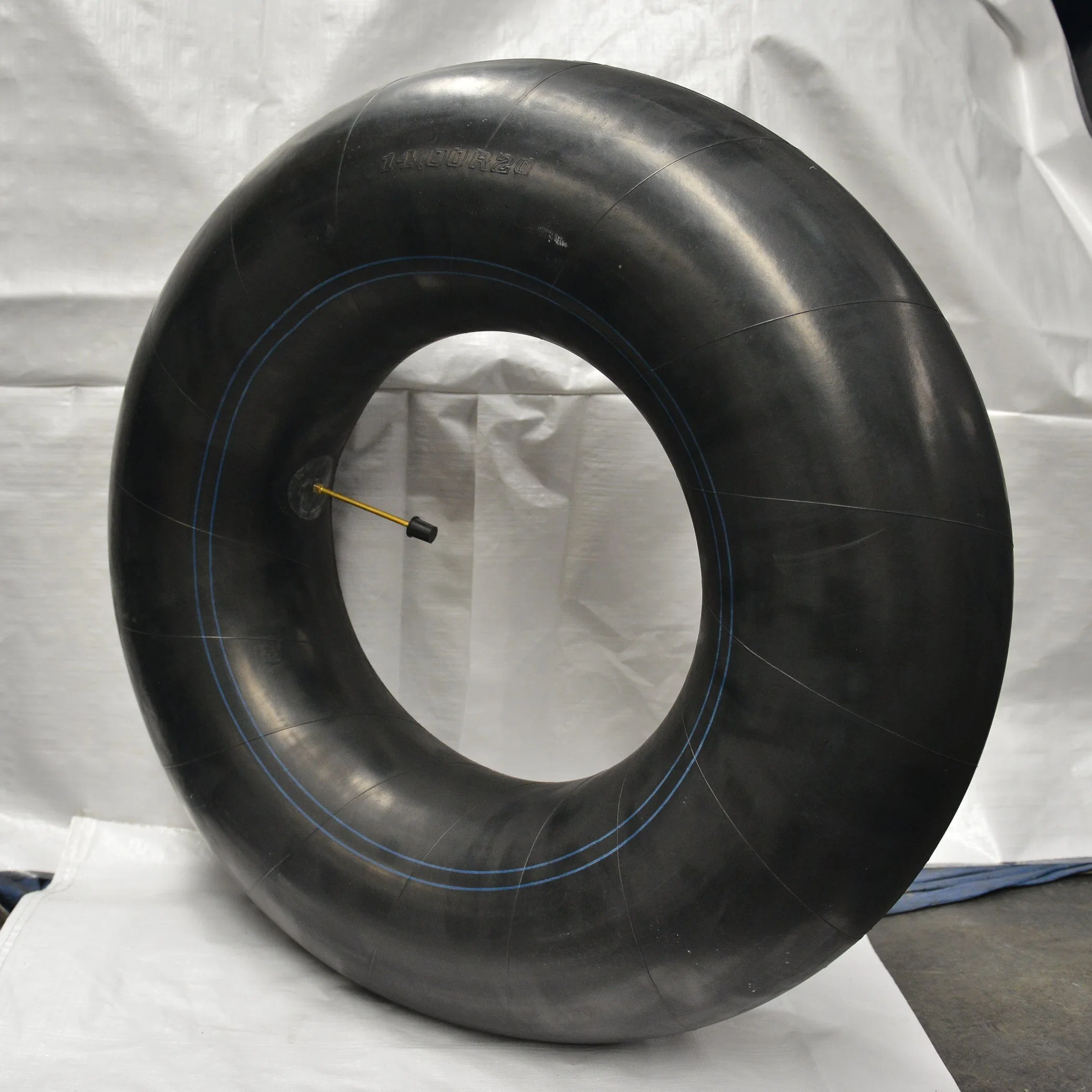 Truck and Bus Butyl 825-20 Tyre Inner Tube