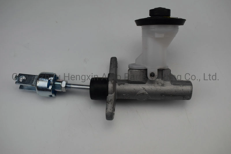 31410-34012 Wholesale/Supplier Auto Parts Clutch Master Cylinder for Hilux