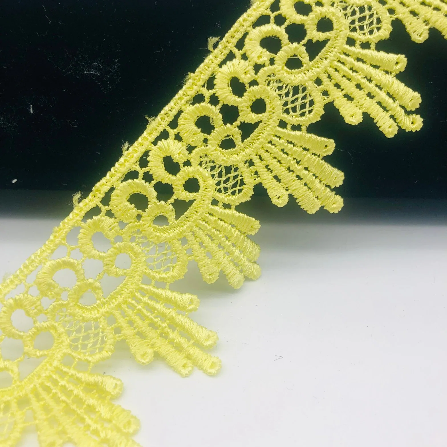 Best Selling Manufacturer Cheaper Price Chemical Trimming Lace Purfle Fabric Ready to Ship