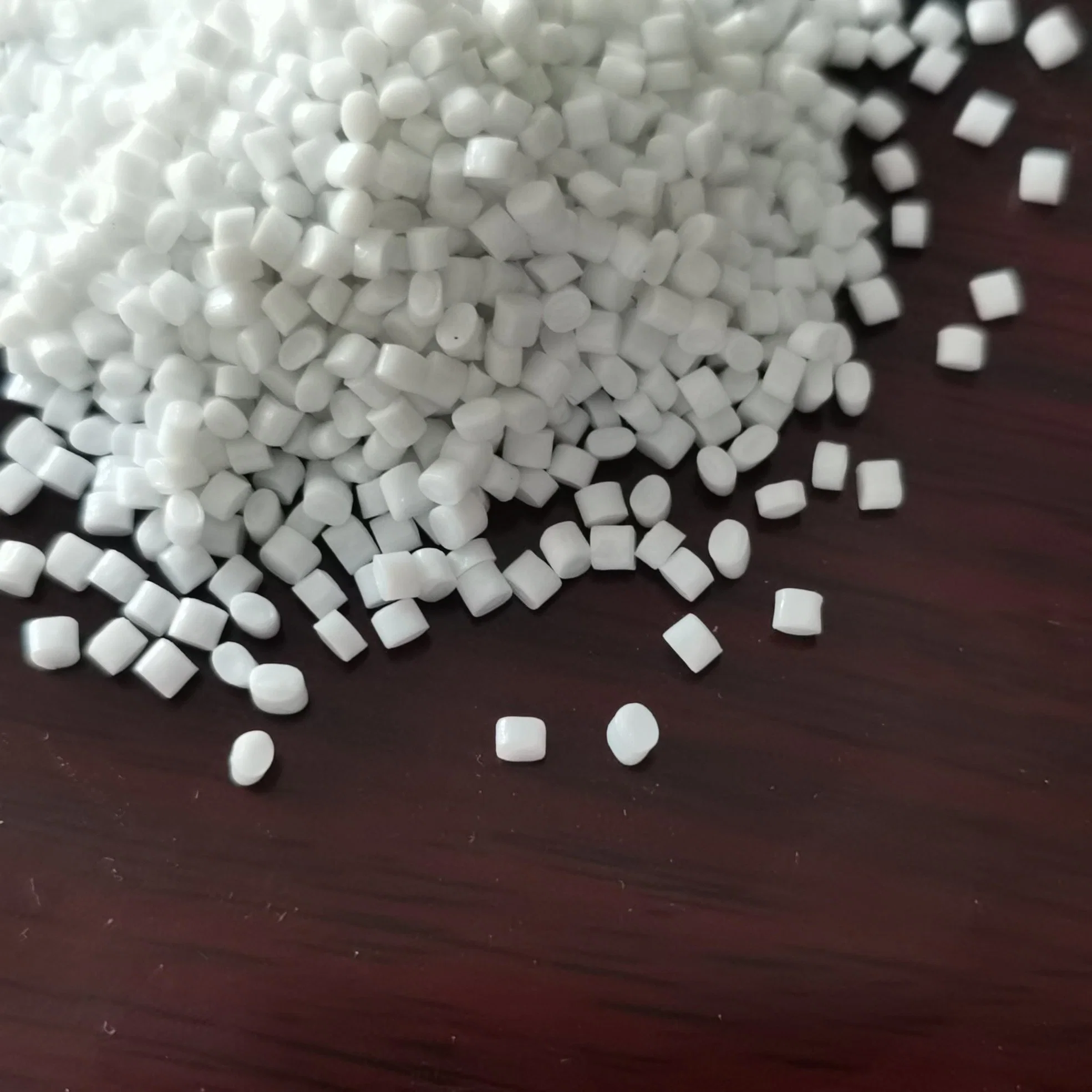 Pet Plastic Raw Material/Polyethylene Terephthalate Resin Virgin/Recycled