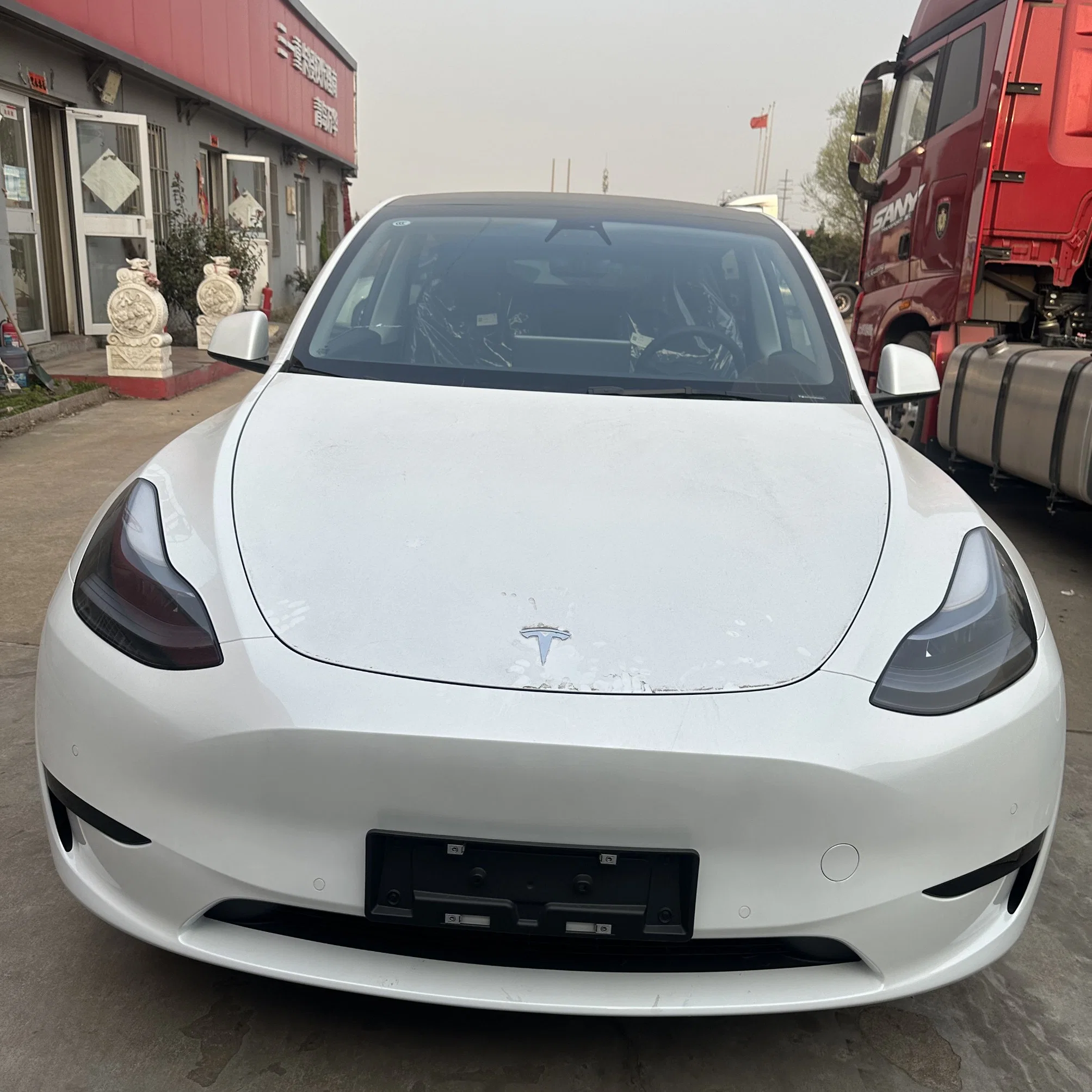 Best Small Electric Car Best Affordable Cheap Luxurious Long Distance New Energy Stock EV Four Wheel Model Y Electric Car for Sale