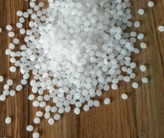 Wholesale/Supplier Blow Molding Grade Raw Material Pet Plastic Particles CAS Number 25038-59-9