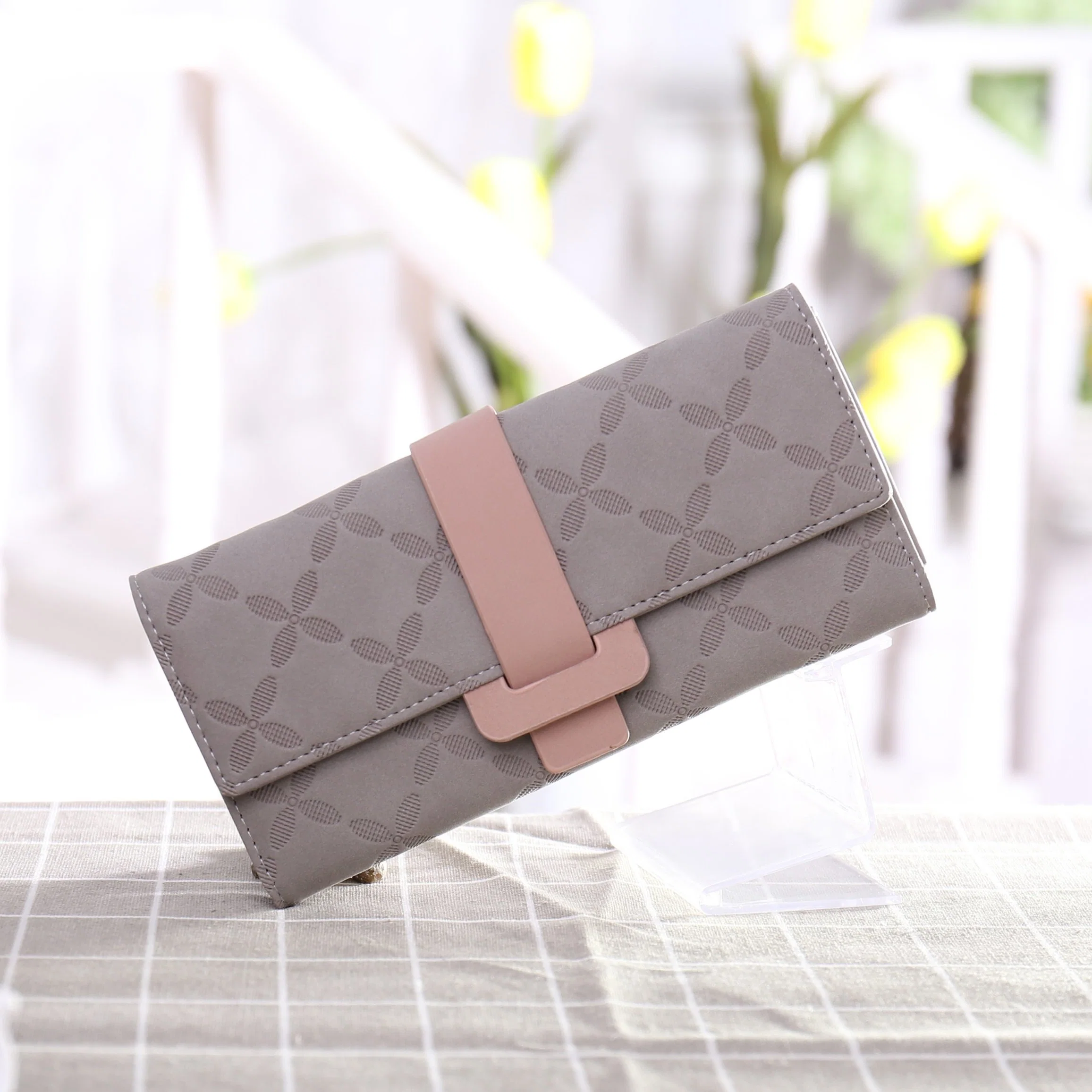 Practical Three Folded Big Capacity Embossed Pattern PU Lady Wholesale/Supplier Wallet