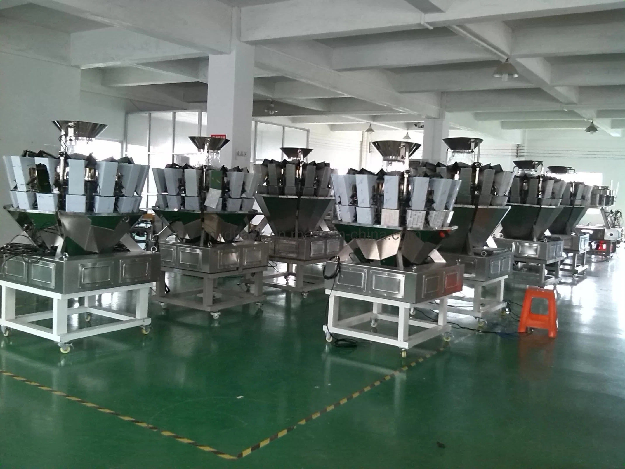 Automatic Plastic Bag Puffed Food Popcom Rice Chips Pop Corners Weighing Filling Packaging Machinery Supplier