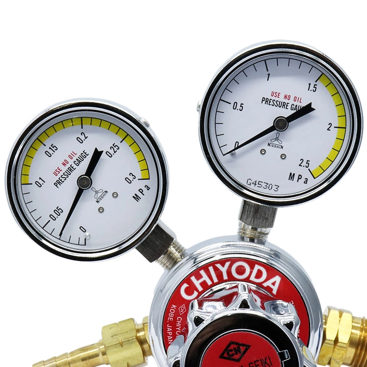 Acetylene C2h2 Gas Regulator with Two Pressure Gauges Chiyoda Seiki Japan Model 2001 Type Style 0.3MPa 2.5MPa W22-14 M16*1.5 Cga540