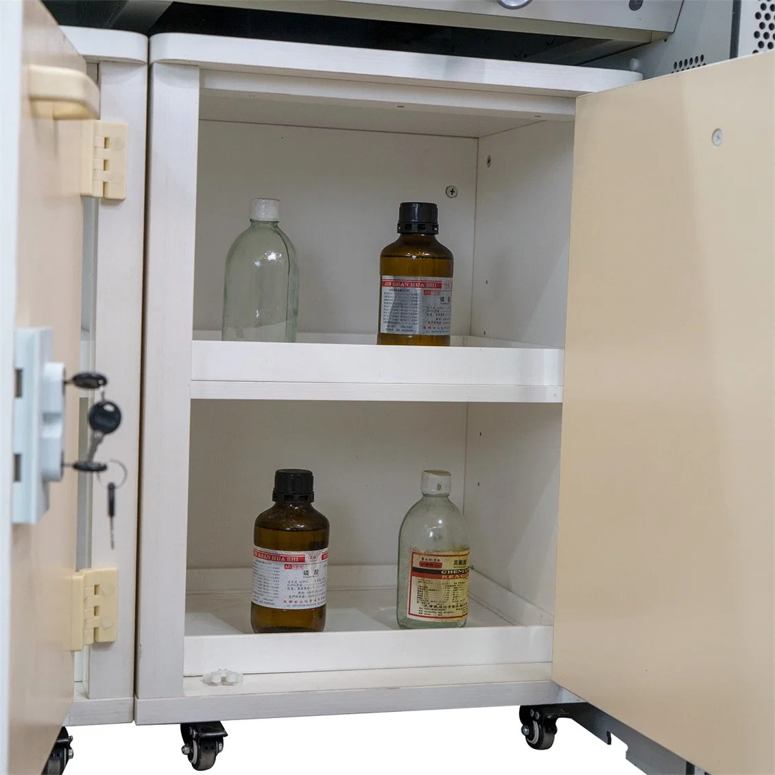 Chemical Lab Acid & Alkali Resistant Heat Resistant Fume Hood with Explosion Proof