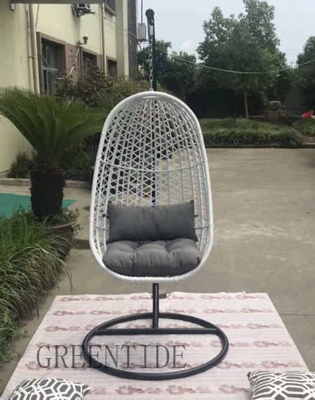 Wholesale/Supplier Outside Home Chairs Outdoor Rattan Swing for Patio Garden