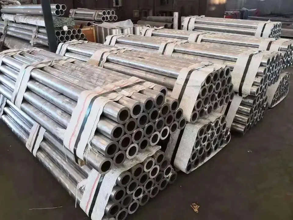 Good Quality 6061 5083 3003 2024 Anodized Aluminum Pipe/ Hollow Section 7075 T6 Aluminum/Stainless Steel/Carbon/Galvanized/Copper/Alloy/ Tube for Scaffolding