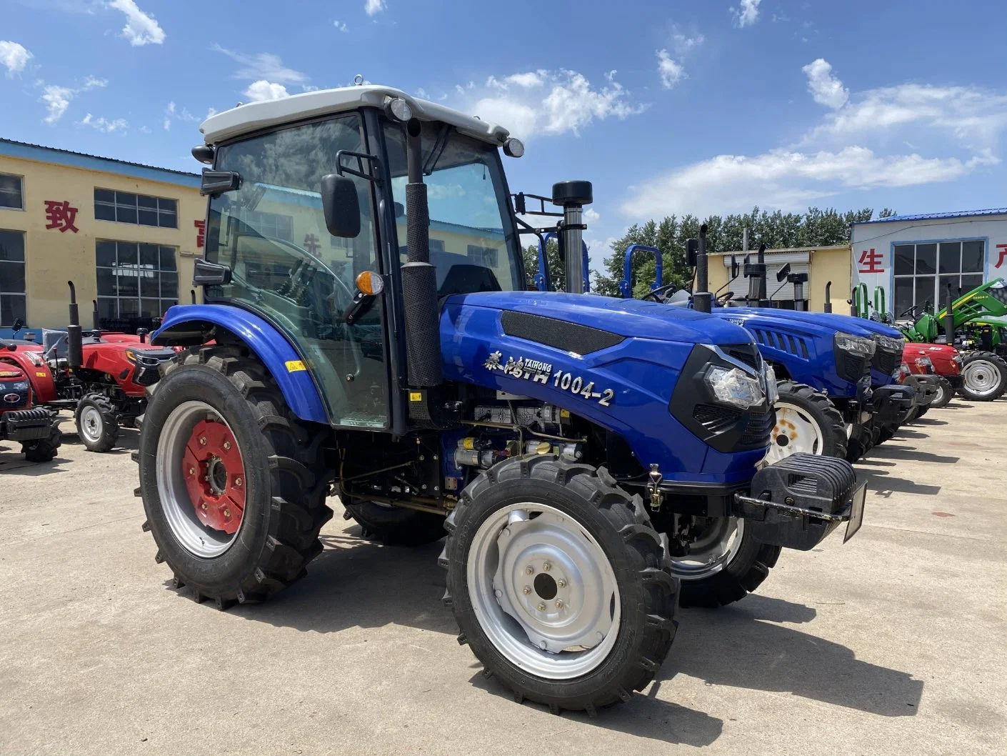 Taihong Th804 Th1004 80hp 90hp 100hp 4WD tractor agrícola con Retroexcavadora