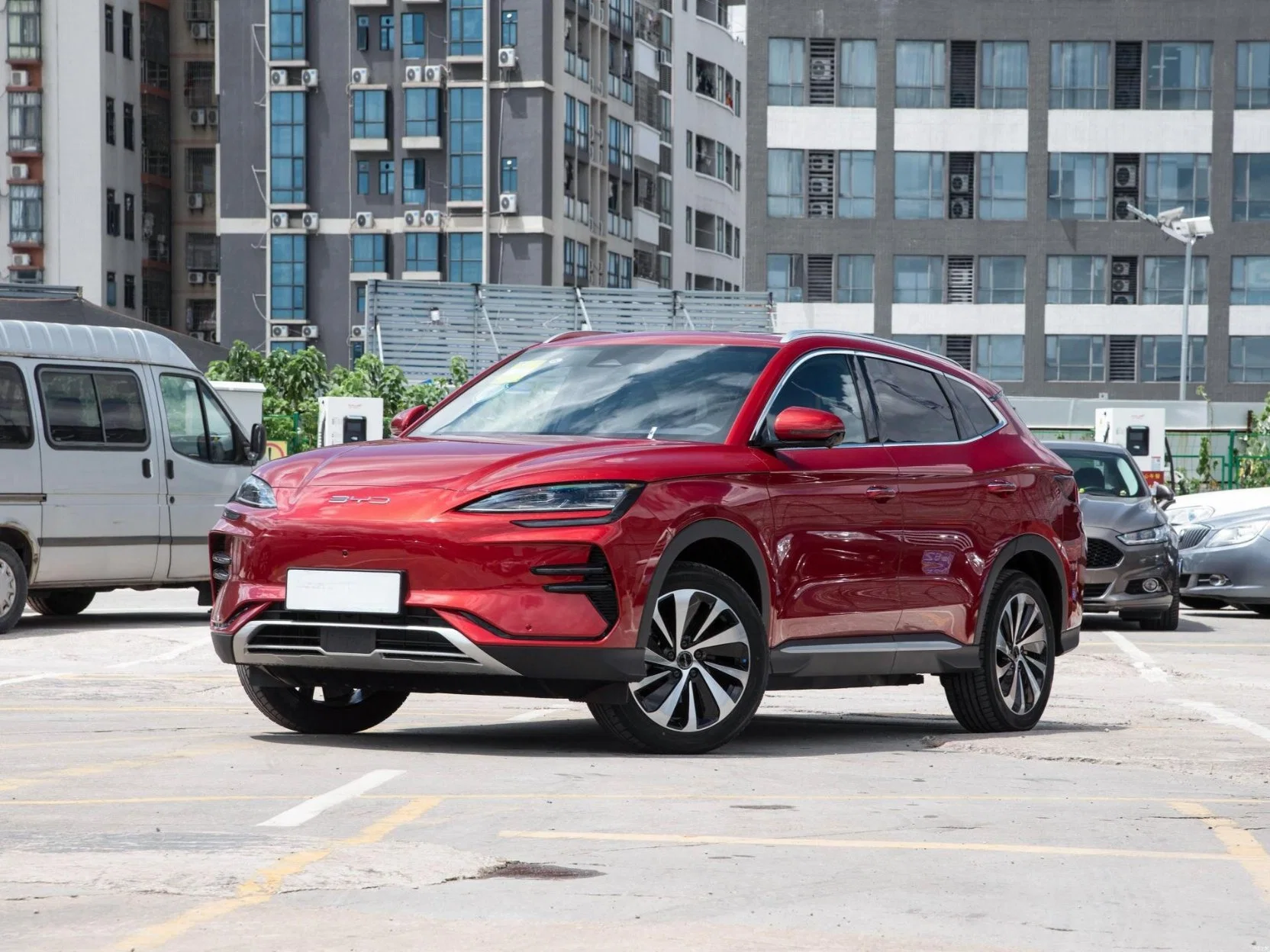 BYD Song Plus Nueva versión Campeón de SUV compacto de energía 2023 Modelo insignia EV 520km