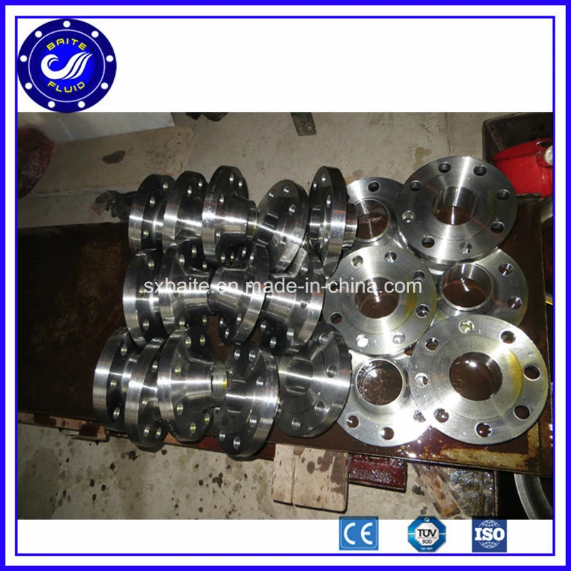 dn 80 Pn100 En1092-1 من النوع 11 المطروق والماكينات 13crmo4-5 لحام شفة عنق مع TUV