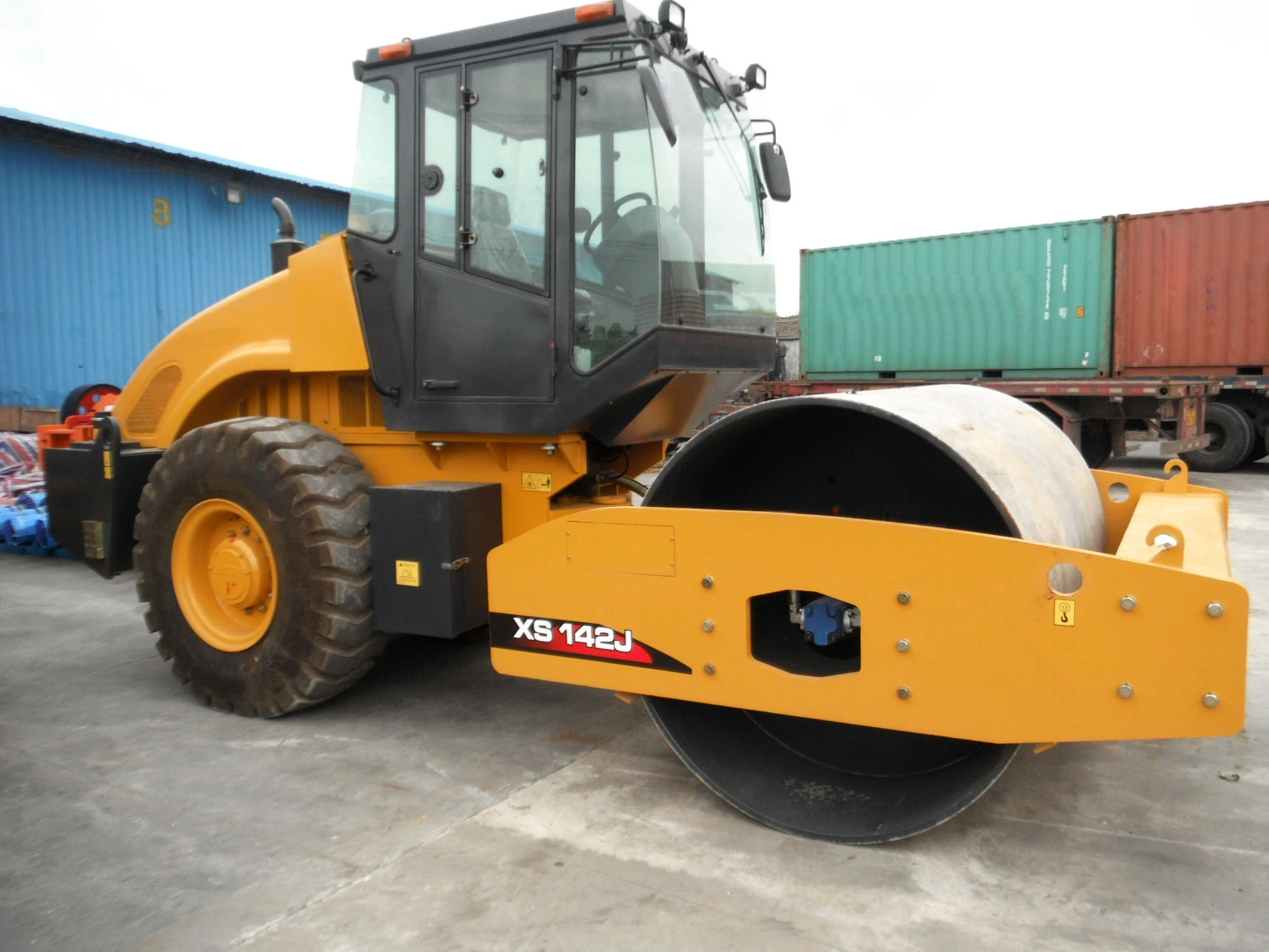 Straßenbaumaschinen 16 Ton Vibration Single Drum Road Roller Xs163j