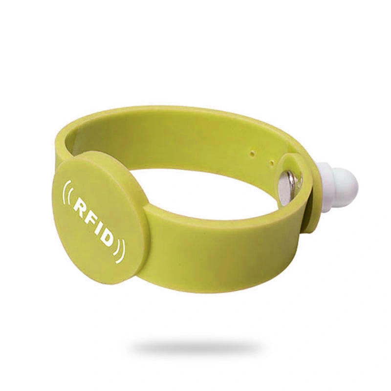 Divertido niños NFC Snap on Wristband 13,56MHz RFID de silicona Con enganche