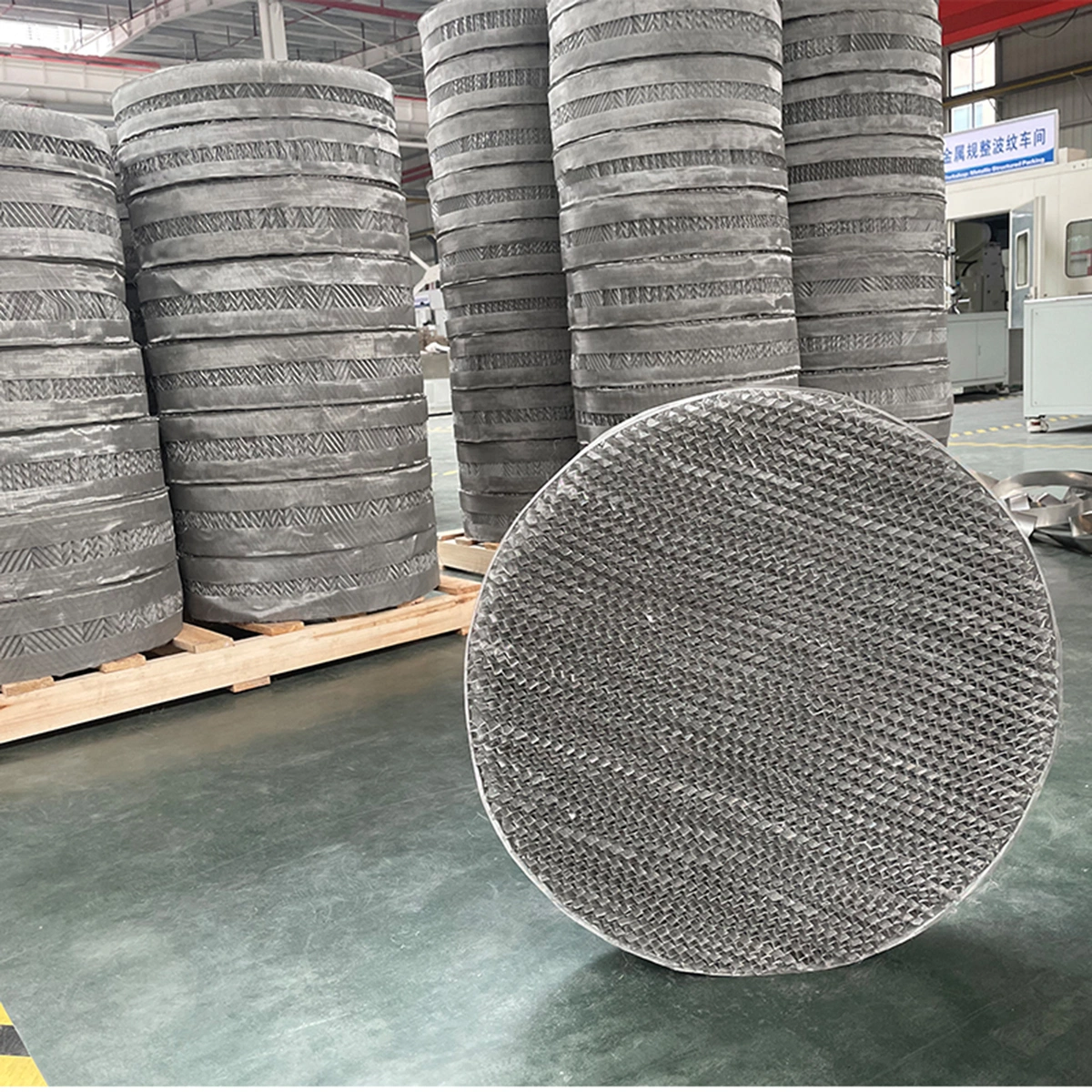 Metal Gauze Structured Packing for Distillation Columns