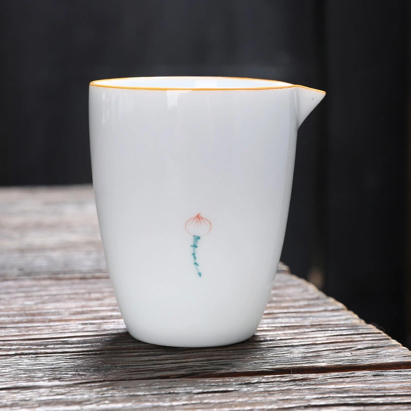 Ventes directes en usine Hand-Painted Hetang lune Gong tasse de thé simple distributeur des ménages en porcelaine blanche de la mer de thé le thé en céramique Set Accessoires de cérémonie du thé de la Justice C