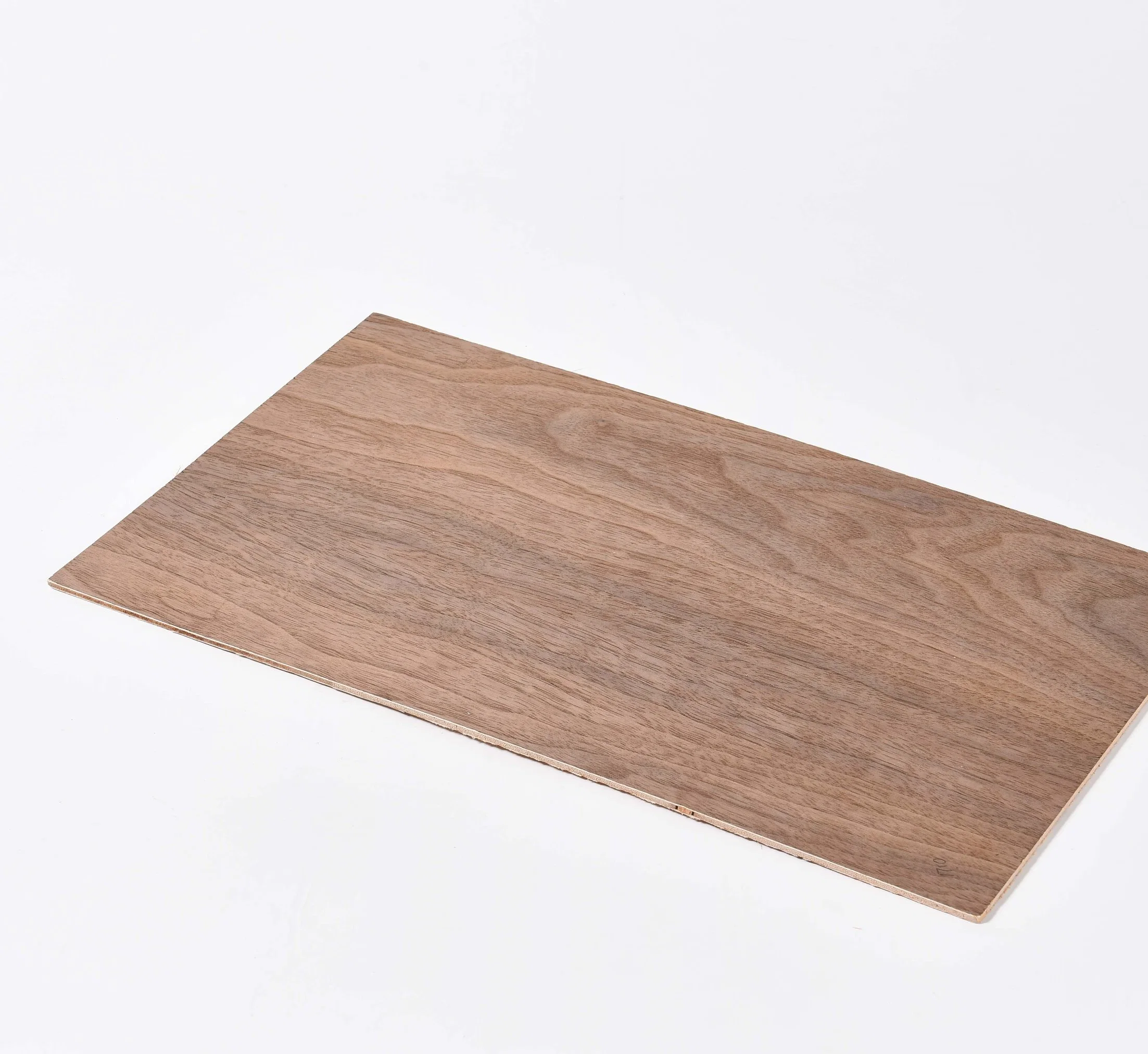 Eco-Friendly Decorative Okoume/Poplar/Bintangor/Birch/Pine/Melamine Commercial Plywood for Furniture