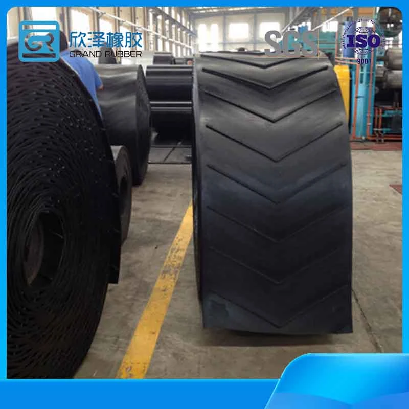 V Type Patterned Industrial Nylon Canvas Chevron Rubber Mining Conveyor Belt Polyester Chevron Ep Rubber Patterned