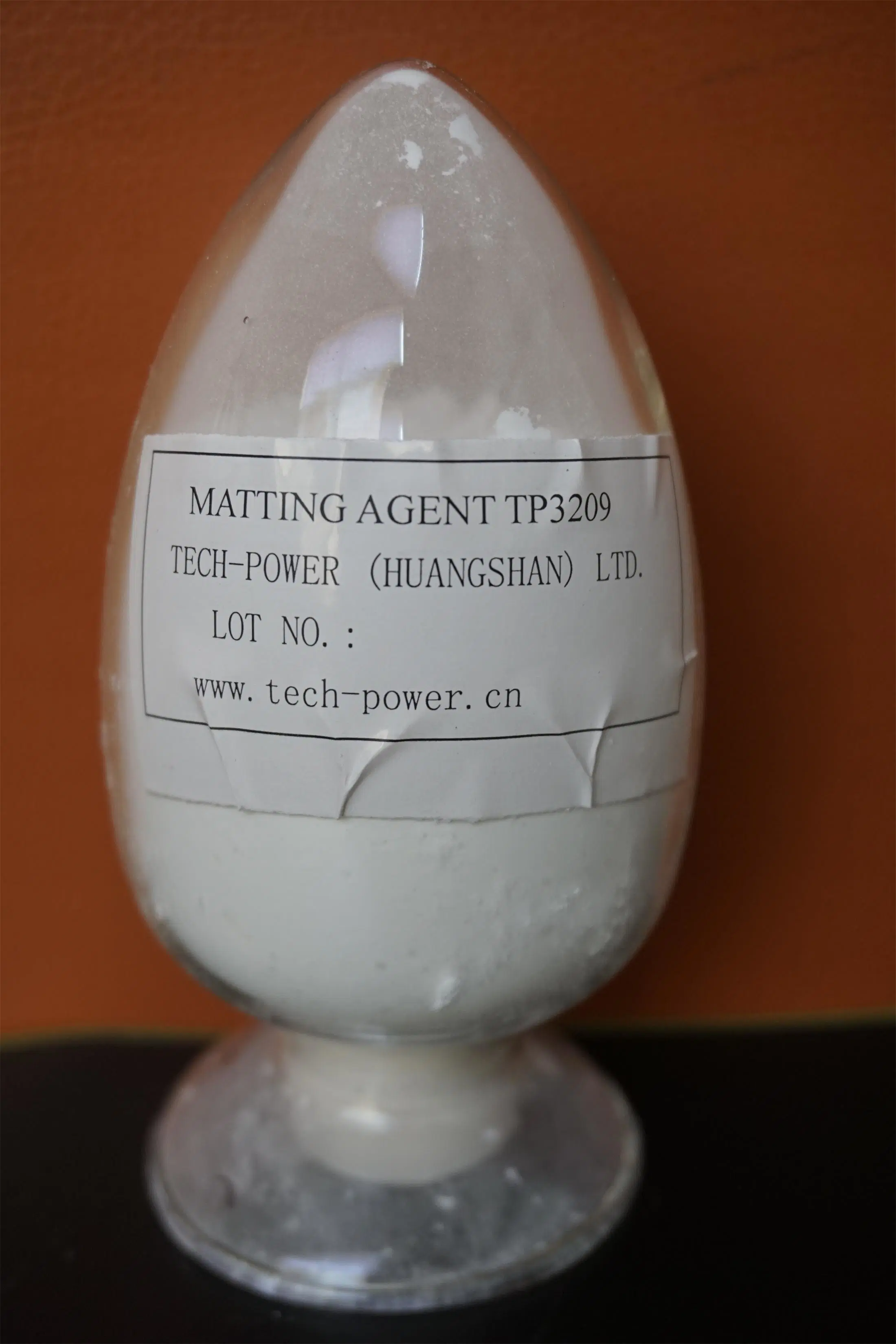 Pes/Tgic Exterior Durable Powder Coating Low Wax Containing Matting Agent