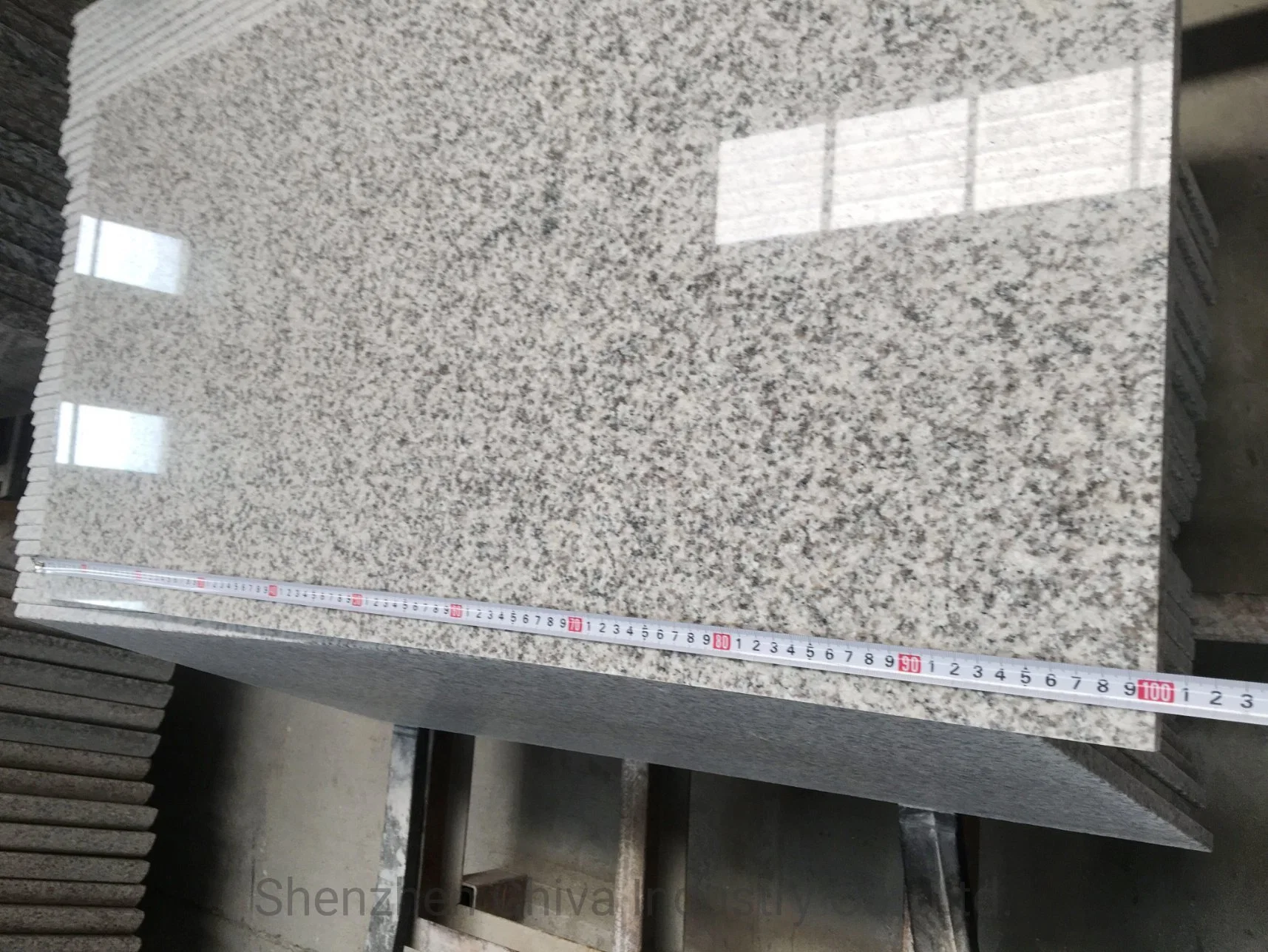 Cheap White/Gray Granite Cladding Stone Exterior Wall Facade Tiles Panels