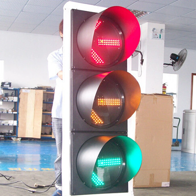 1200*600mm 4 Inch Lamp LED Traffic Light Truck Mounted Arrow Board for Sale