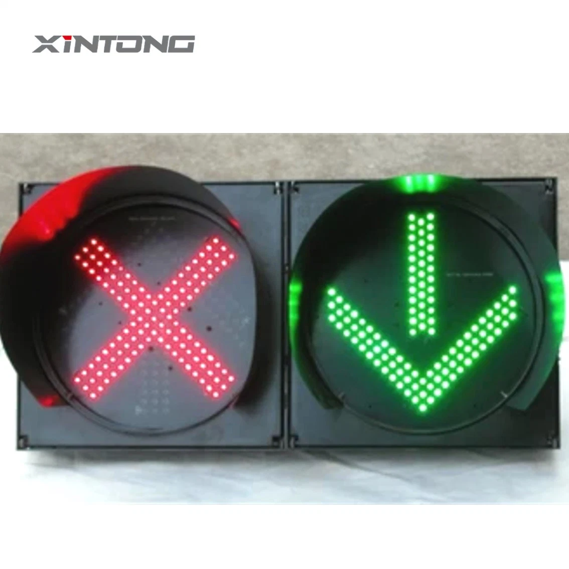 Vehicle Yellow Xintong by Carton 200mm LED Traffic Signal Light