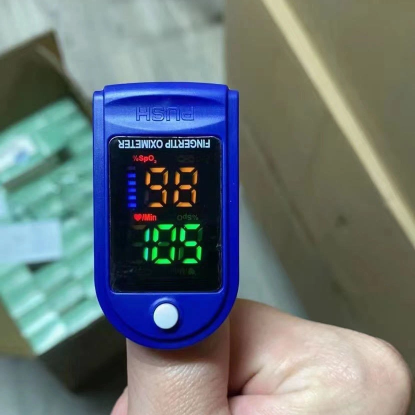 Factory Wholesale/Supplier Fingertip Pulse Sensor Oximeter LED Blood Fingertip Oximeter Digital CE ISO Approved Lk87