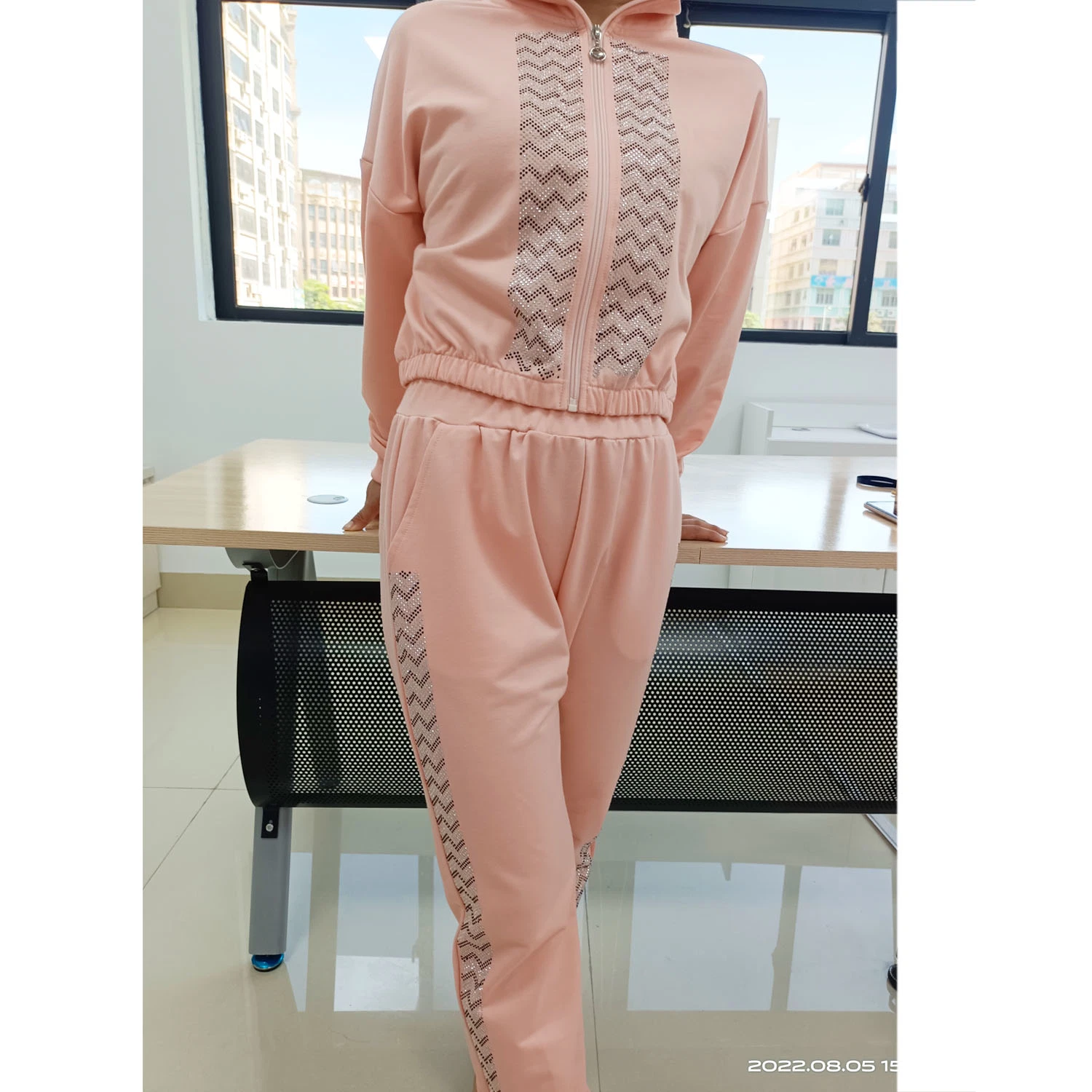 2022 Sports Suit Girls Sportswear Long Sleeve Suit Crop Top Cotton Trousers Workout Suit Fitness Wear