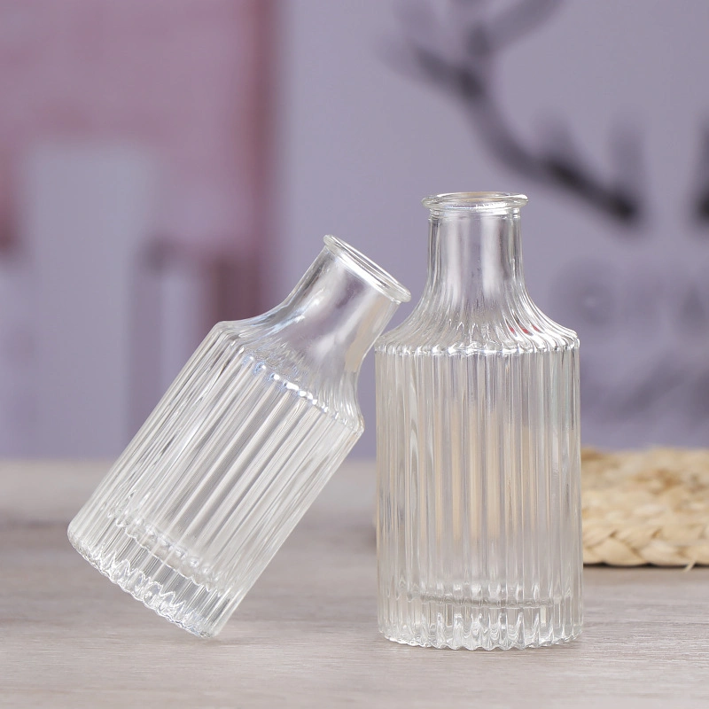 Hot Sale Modern Vase Bulk Mini Flower Vases Clear Decorative Embossed Style Glass Bottle Vases