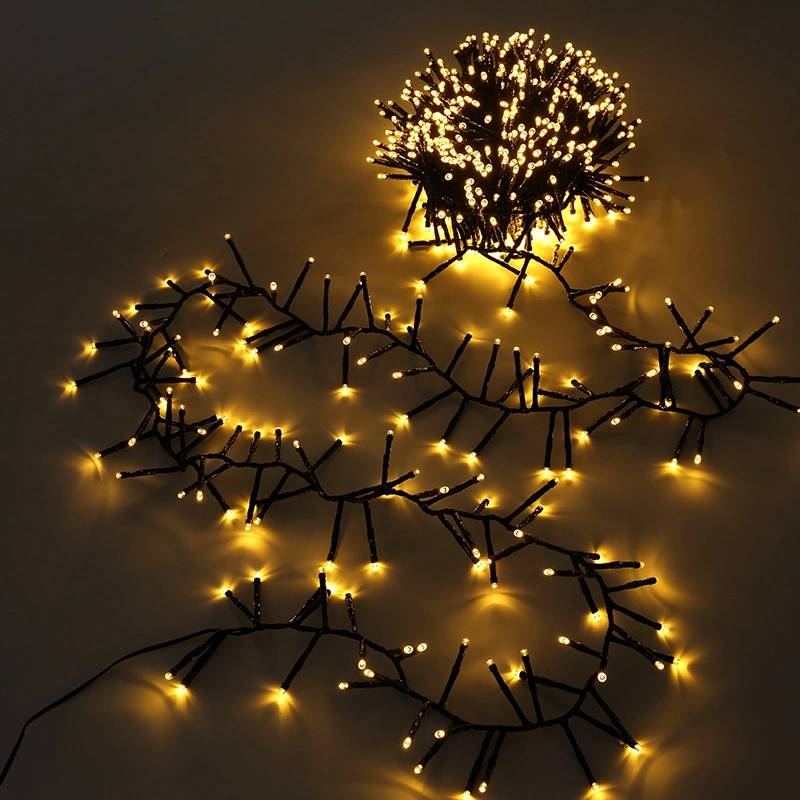 400 LED Christmas String Lights Outdoor/Indoor with Timer & Memory Function & 8 Modes