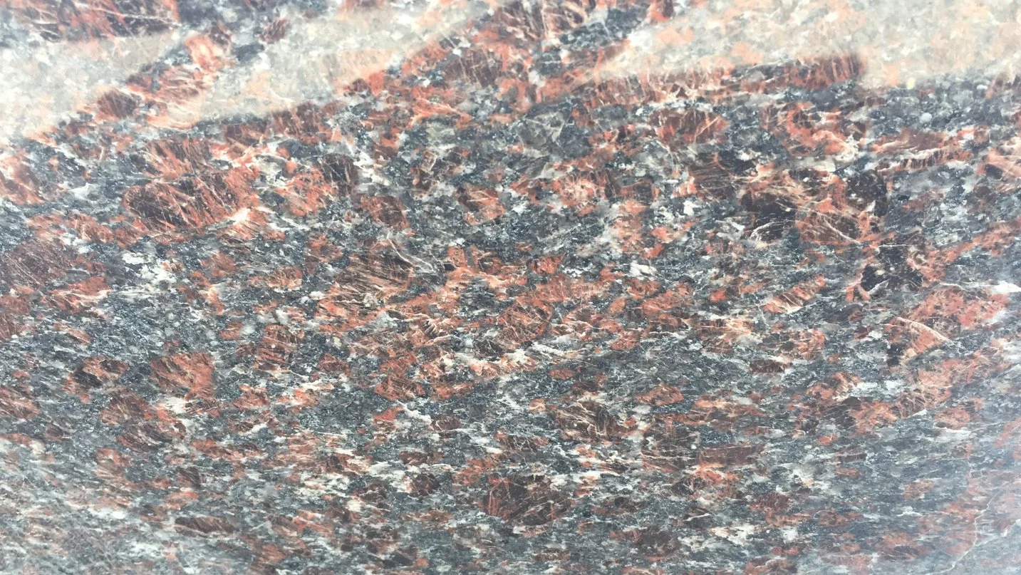 Good Quality Wholesale/Supplier Polished Black/White/Grey/Yellow/Red G648/G654/G664 Stone Granite for Slab/Tile/Stairs/Sinks