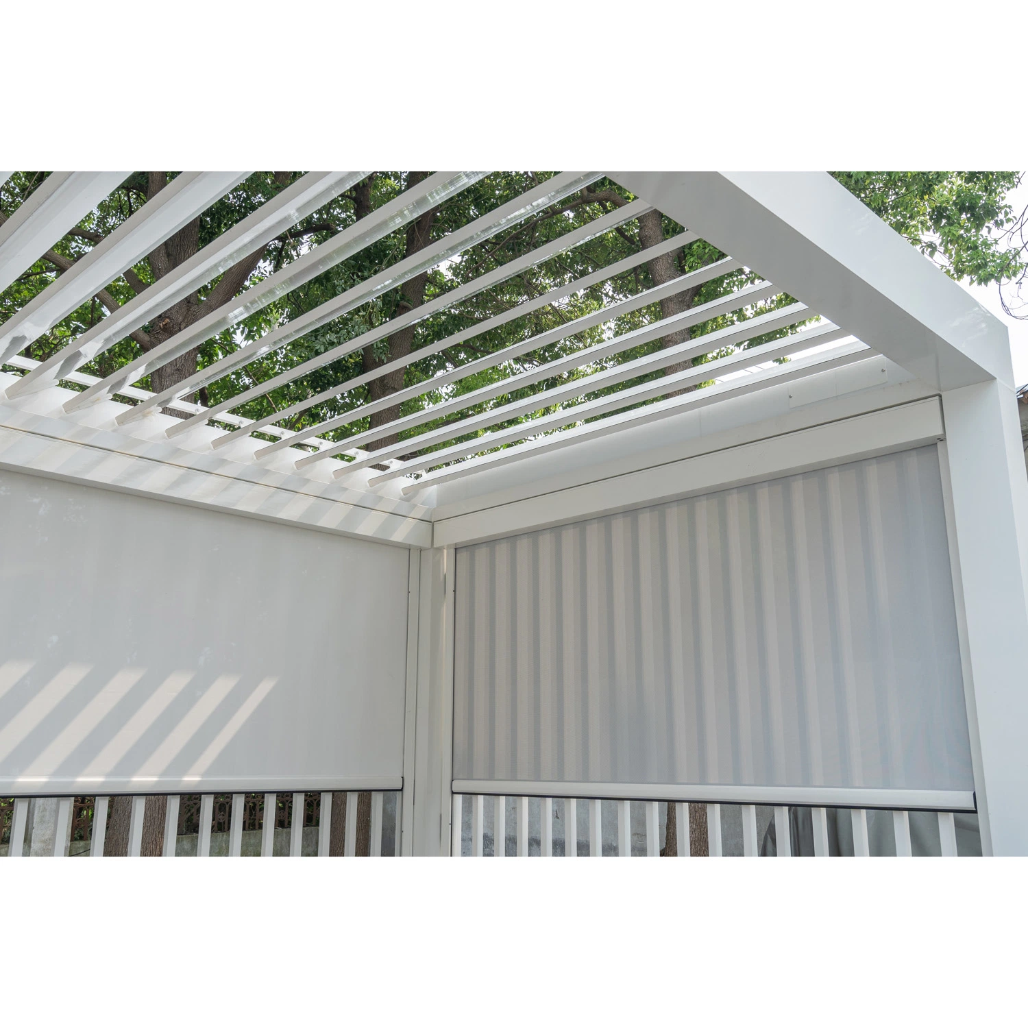 Hochwertige Luxus Garten Pavillon Louvered Öffnen Wasserdichtes Dach Aluminium Pergola