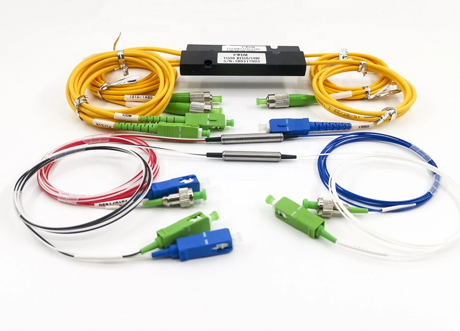 T1550 R1390 1440nm CATV Equipment Wdm with Connectors Box Fwdm