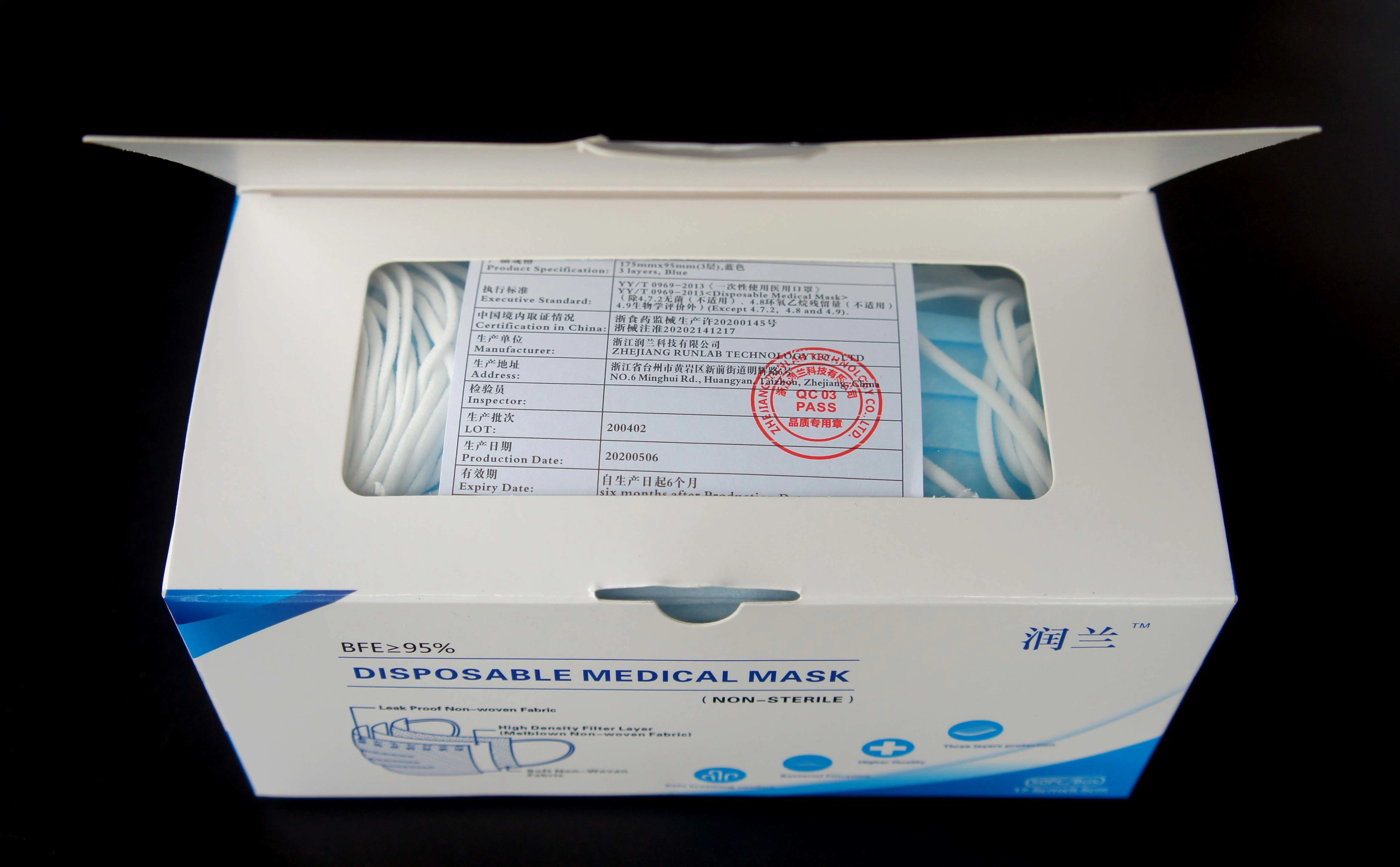 Masque facial médicaux jetables, 3 plis, Ce, Contour, 175*95