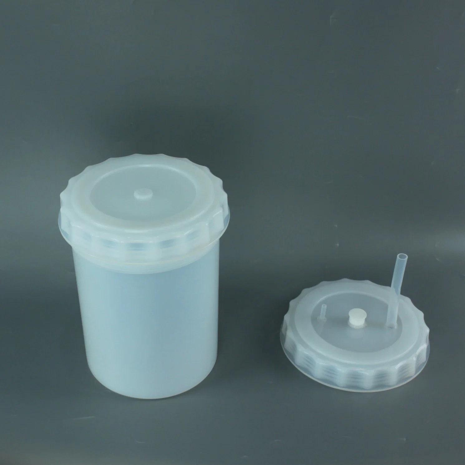 Precision Work, Used for Semiconductor Industry 4L PFA Cleaning Container